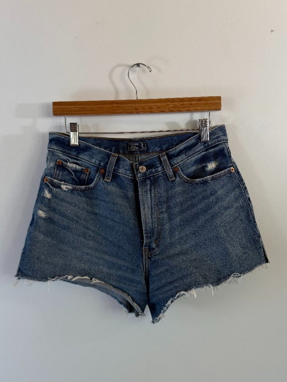 Abercrombie Denim Jean Shorts - Annie High Rise Short size 29